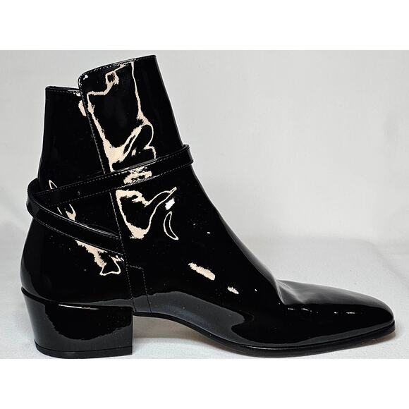 Saint Laurent Clementi Ankle Boot in black patent leathe - Picture 5 of 11